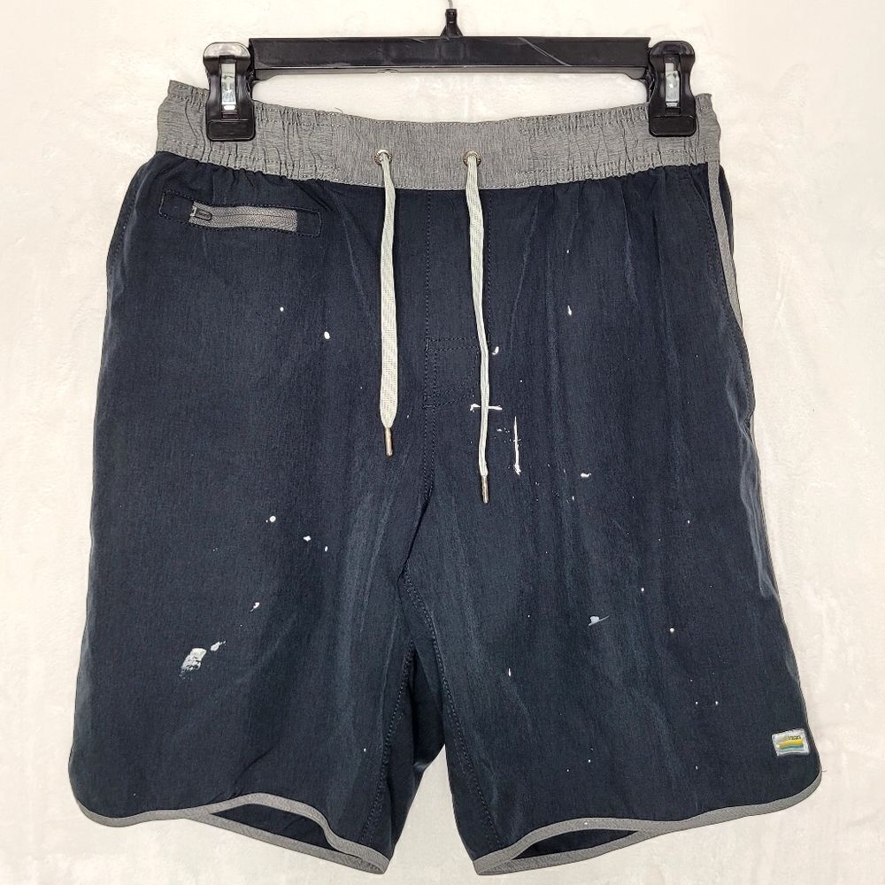 Vuori Banks Shorts Size Small‎